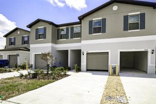 8240 CORNER PINE WAY, New Port Richey, FL 34655