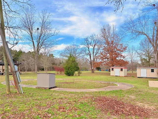 211 BIG ISLAND Loop, Deville, LA 71328