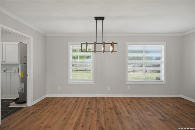 1314 Mark St, George West, TX 78022