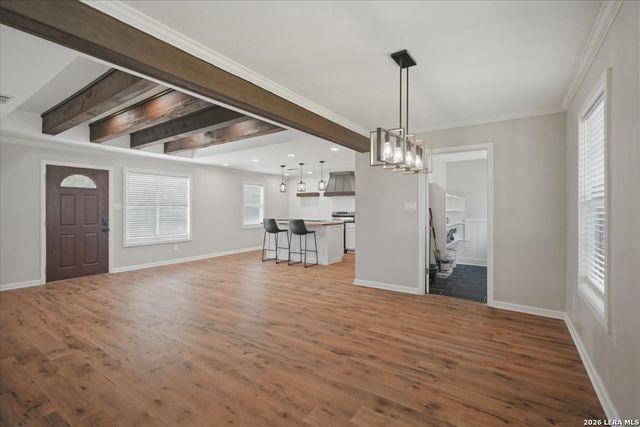 1314 Mark St, George West, TX 78022