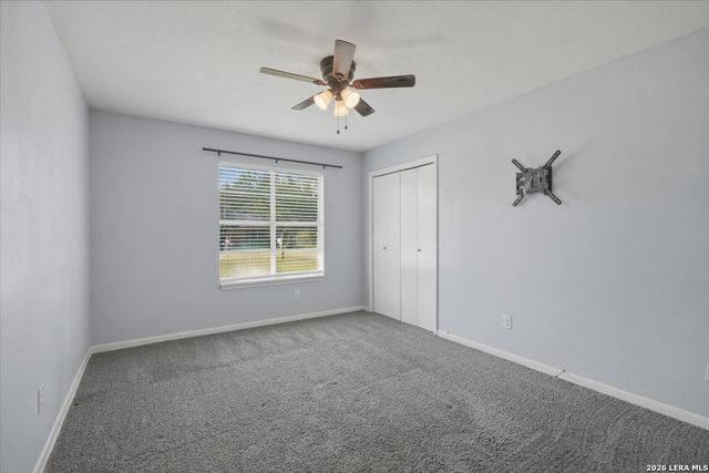 1314 Mark St, George West, TX 78022