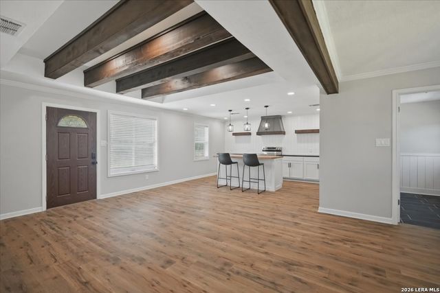 1314 Mark St, George West, TX 78022