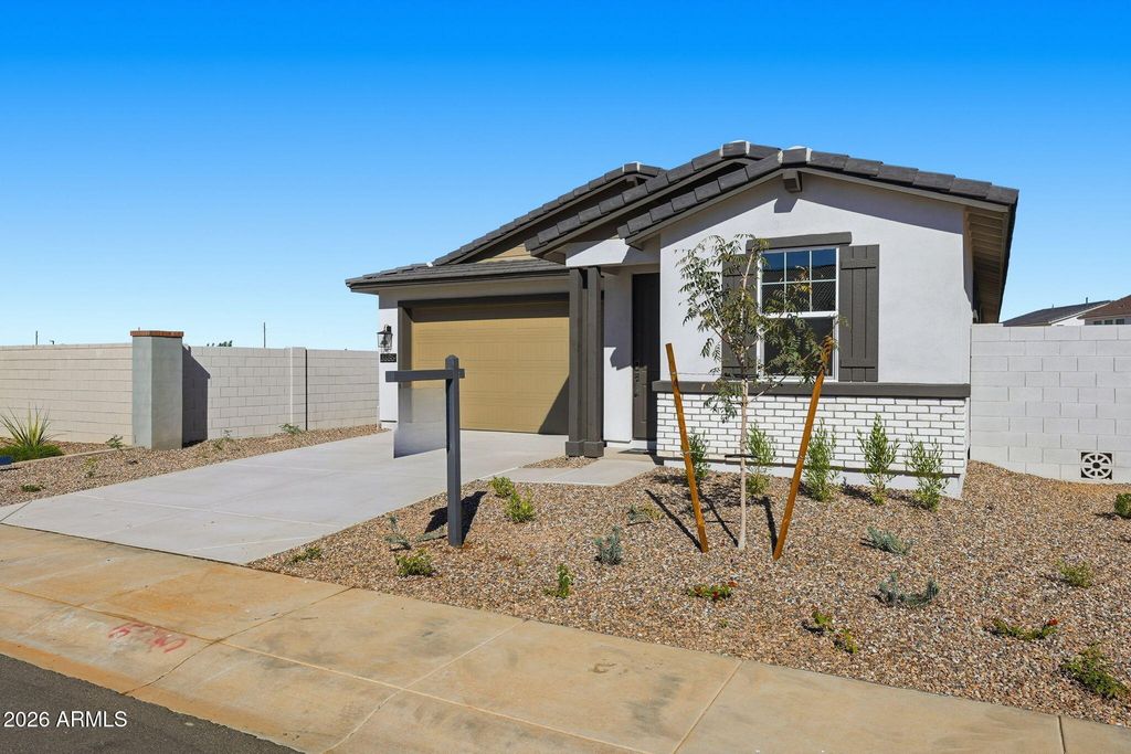 3386 W EMERALD Road, San Tan Valley, AZ 85144 — photo 2