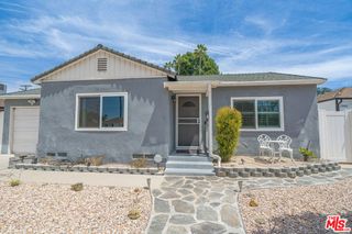 7044 Garden Grove Avenue, Los Angeles, CA 91335