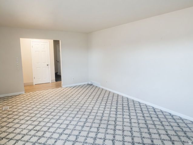 3047 W 7420 S, West Jordan, UT 84084