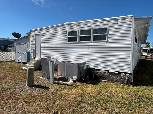 13225 101ST STREET 144, Largo, FL 33773