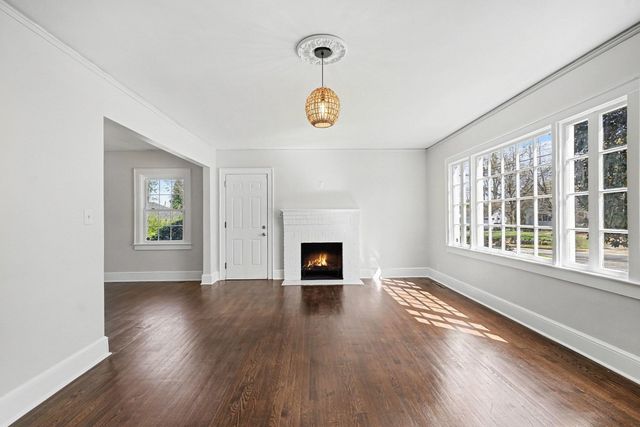 784 John B White Sr Boulevard, Spartanburg, SC 29306