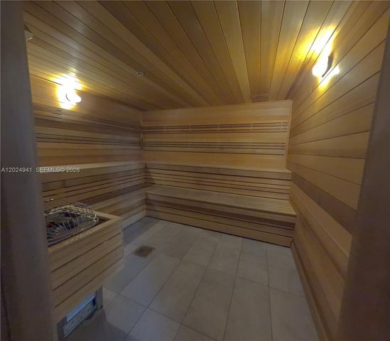 229 SW 9th St 508, Miami, FL 33130