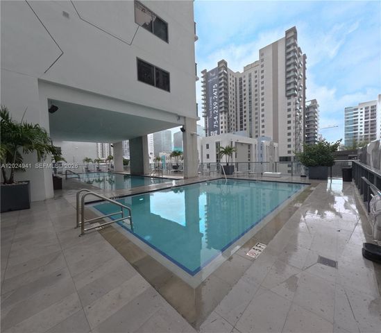 229 SW 9th St 508, Miami, FL 33130