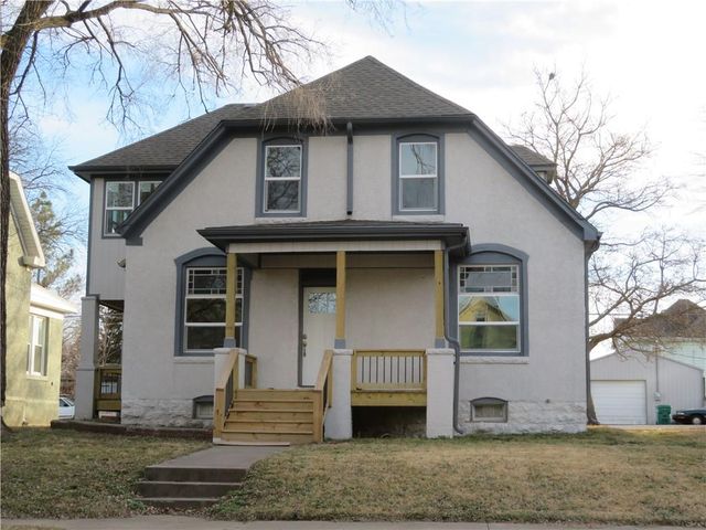 403 W Peoria Street, Paola, KS 66071