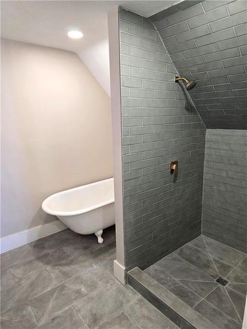 403 W Peoria Street, Paola, KS 66071