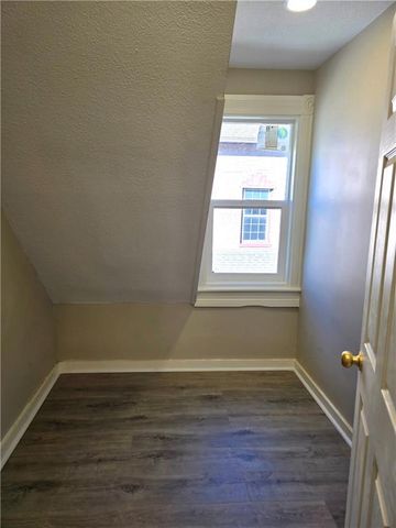 403 W Peoria Street, Paola, KS 66071