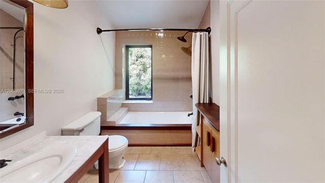 1112 NE 111th Street, Miami, FL 33161