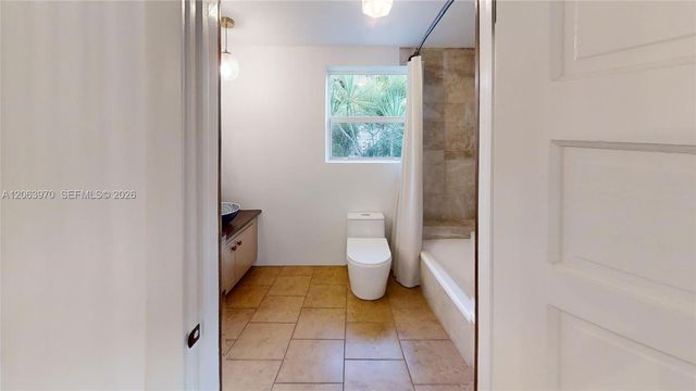 1112 NE 111th Street, Miami, FL 33161