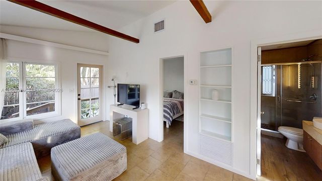 1112 NE 111th Street, Miami, FL 33161