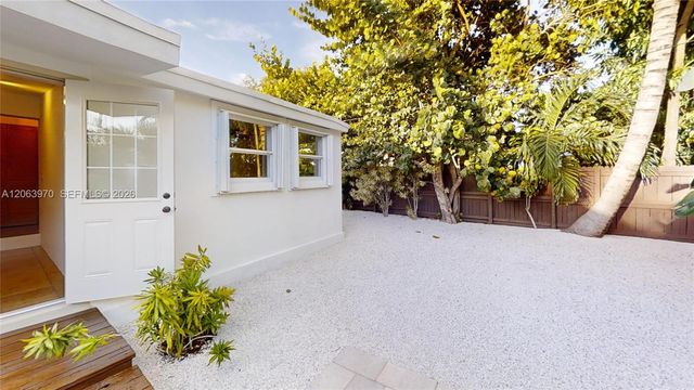 1112 NE 111th Street, Miami, FL 33161