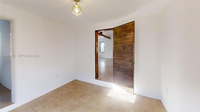 1112 NE 111th Street, Miami, FL 33161