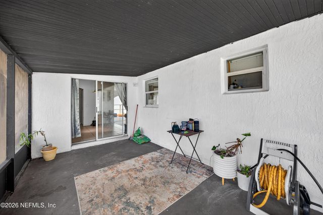 5563 WESTLAND STATION Road, Jacksonville, FL 32244