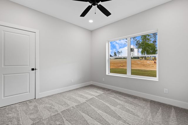 220 Cottonwood Circle, Longview, TX 75605