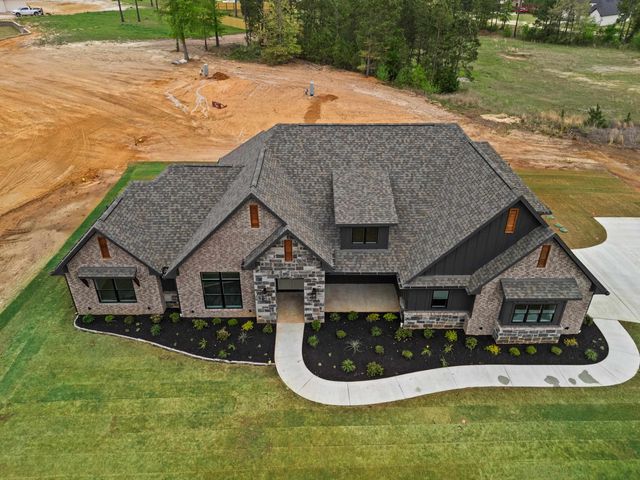 220 Cottonwood Circle, Longview, TX 75605