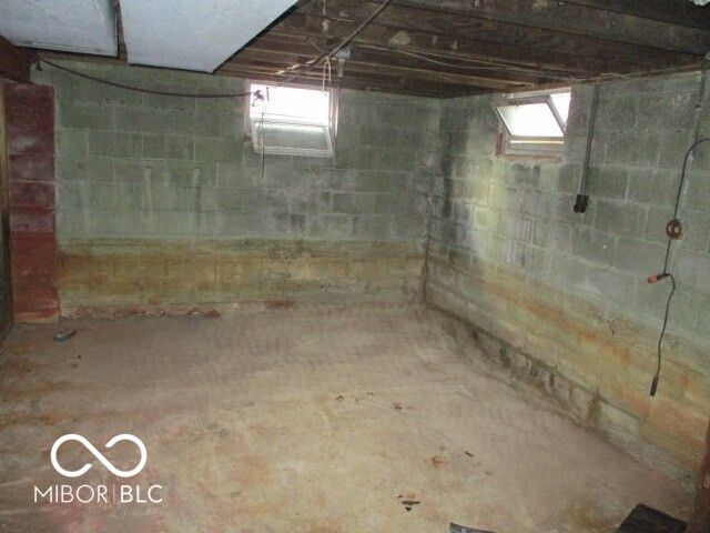 504 W Broadway Street, Greenwood, IN 46142