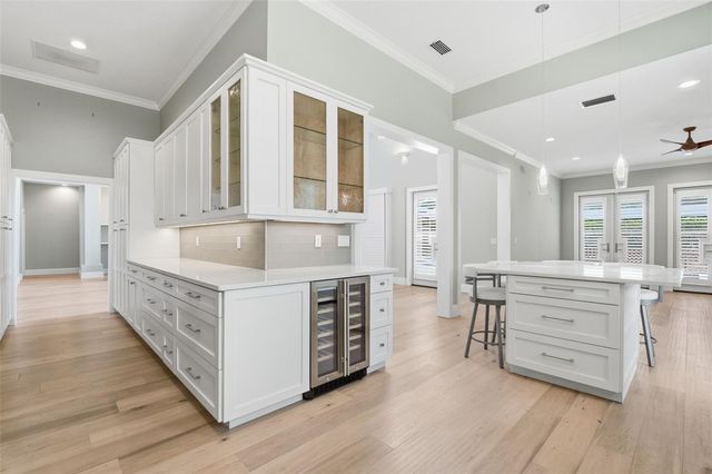 1511 N LAKE SHORE DRIVE, Sarasota, FL 34231
