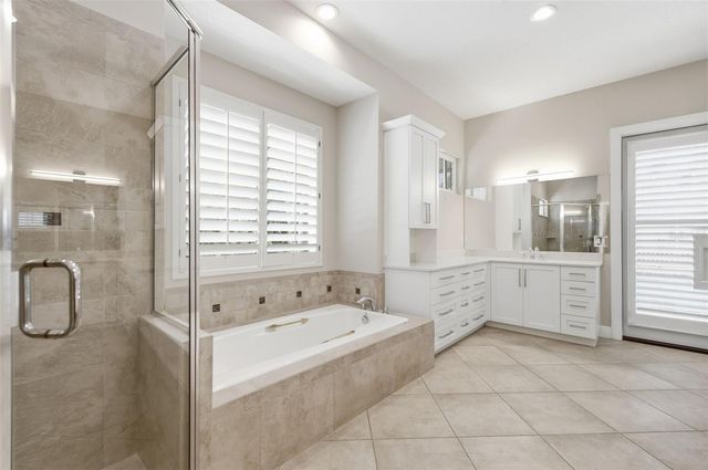 1511 N LAKE SHORE DRIVE, Sarasota, FL 34231