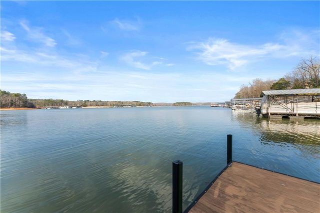 488 Brookdale Point, Lavonia, GA 30553