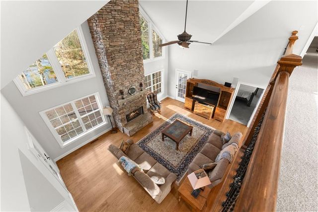 488 Brookdale Point, Lavonia, GA 30553