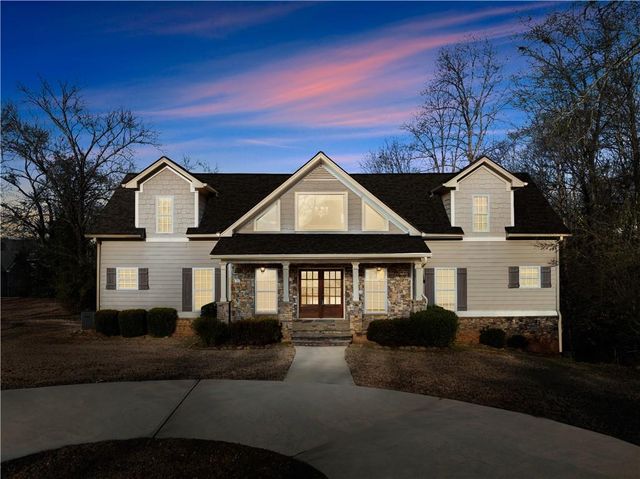 488 Brookdale Point, Lavonia, GA 30553