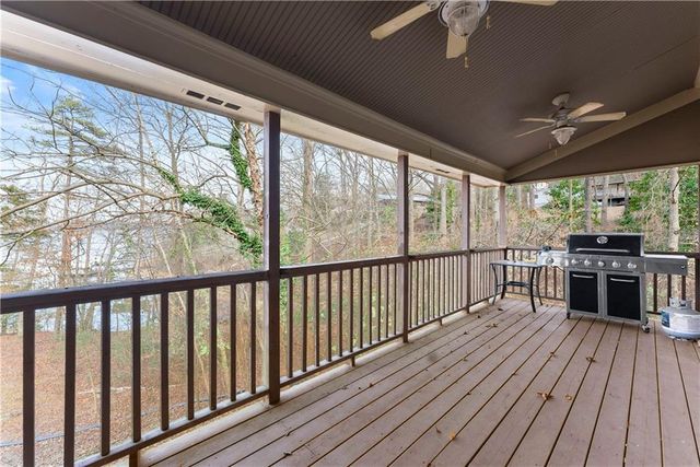 488 Brookdale Point, Lavonia, GA 30553