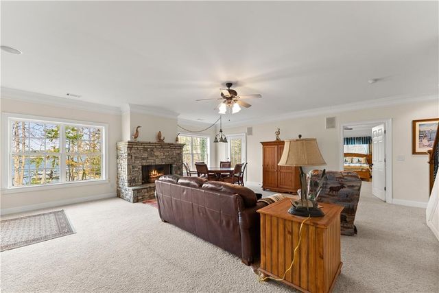 488 Brookdale Point, Lavonia, GA 30553