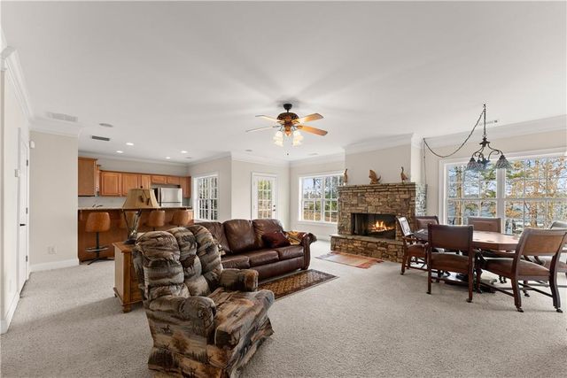 488 Brookdale Point, Lavonia, GA 30553