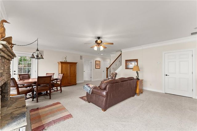 488 Brookdale Point, Lavonia, GA 30553