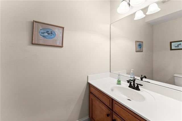 488 Brookdale Point, Lavonia, GA 30553