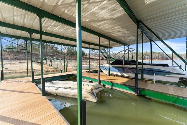 488 Brookdale Point, Lavonia, GA 30553