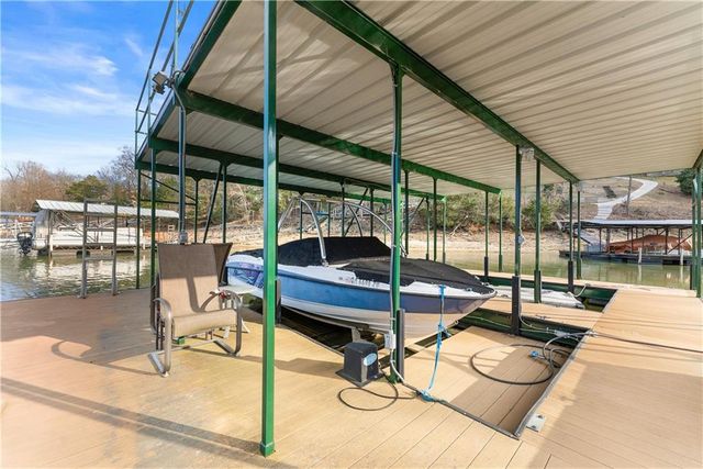 488 Brookdale Point, Lavonia, GA 30553