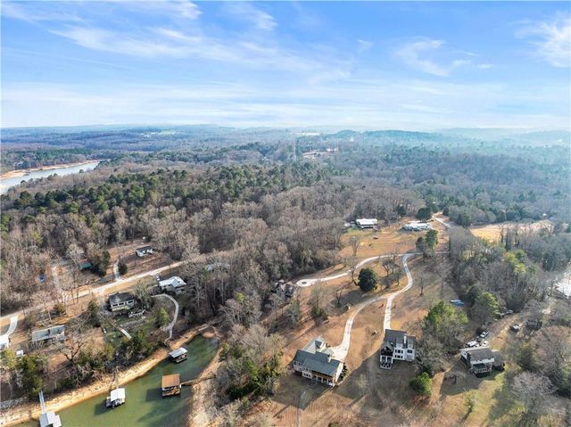 488 Brookdale Point, Lavonia, GA 30553