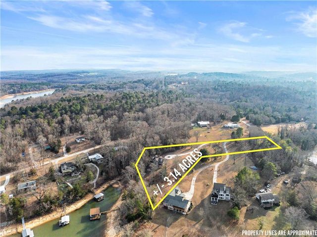 488 Brookdale Point, Lavonia, GA 30553