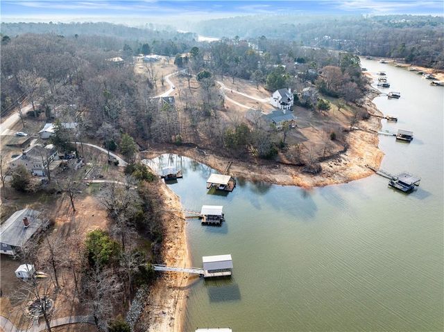 488 Brookdale Point, Lavonia, GA 30553