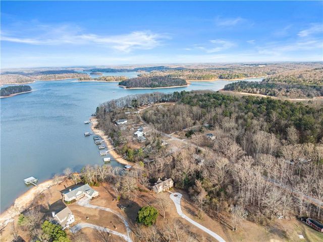 488 Brookdale Point, Lavonia, GA 30553