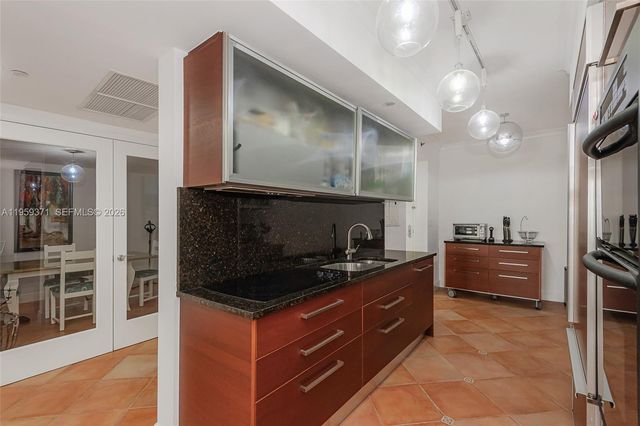 1850 S Ocean Dr 408, Hallandale Beach, FL 33009