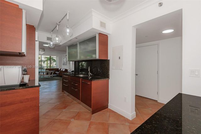 1850 S Ocean Dr 408, Hallandale Beach, FL 33009