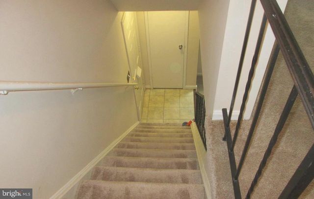 8742 WALUTES CIR, Alexandria, VA 22309