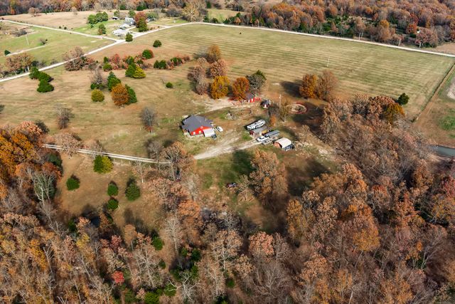 277 Plad Road, Windyville, MO 65783