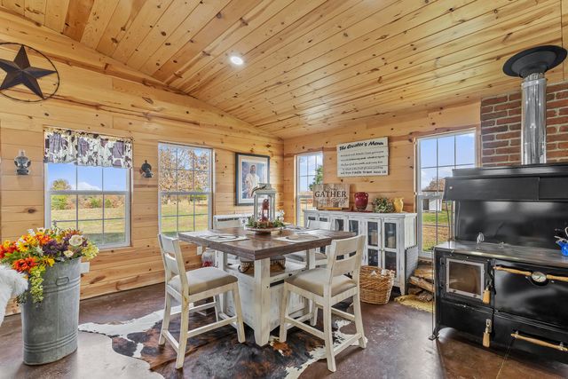 277 Plad Road, Windyville, MO 65783