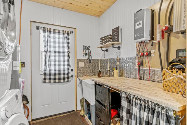 277 Plad Road, Windyville, MO 65783