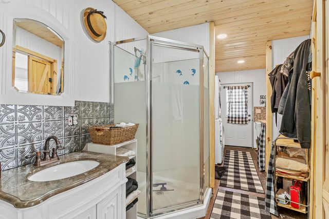 277 Plad Road, Windyville, MO 65783