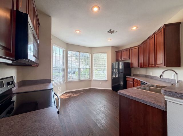 1414 Kingston Place, Providence Village, TX 76227
