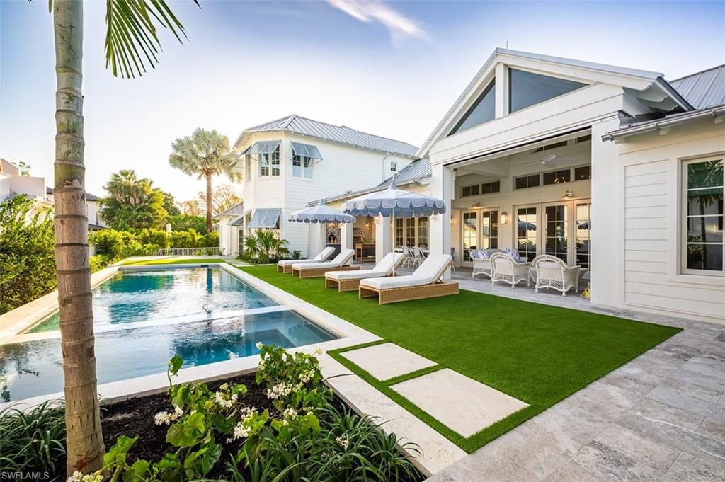 266 15TH AVE S, NAPLES, FL 34102 — photo 4